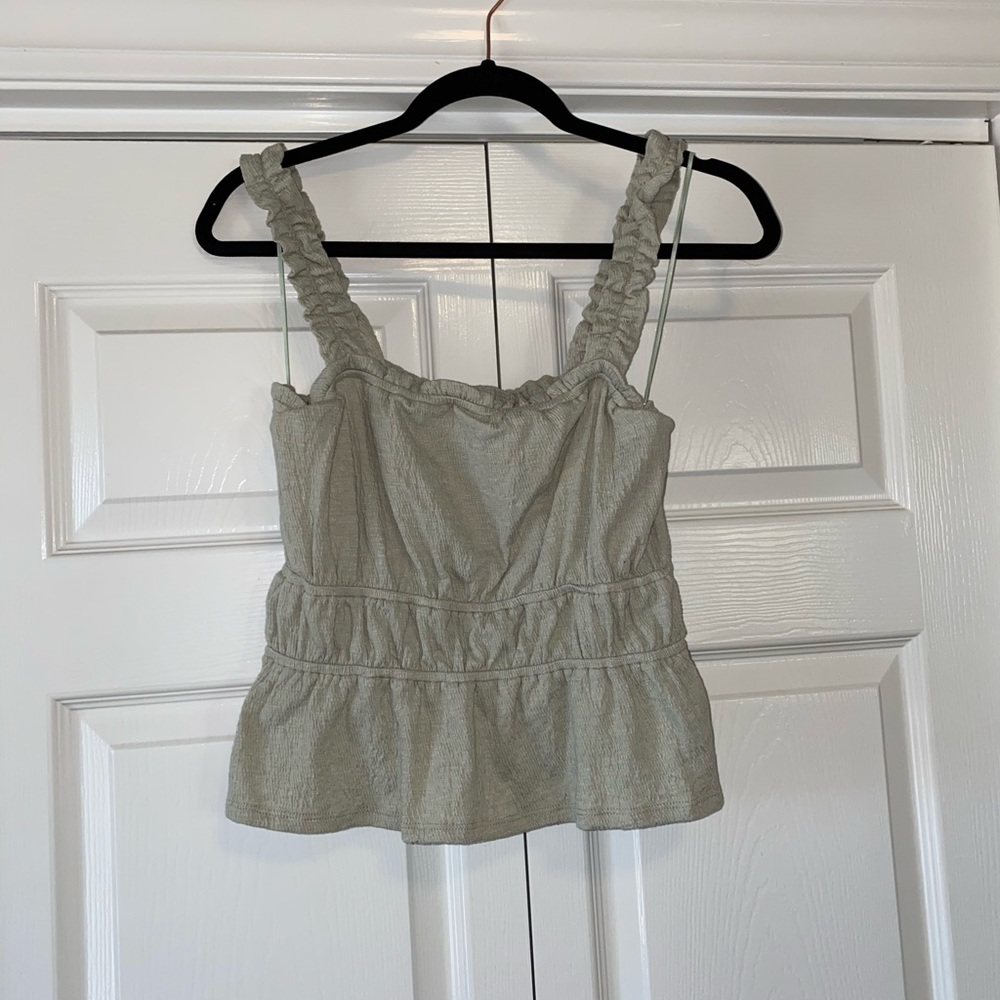 Green cropped top